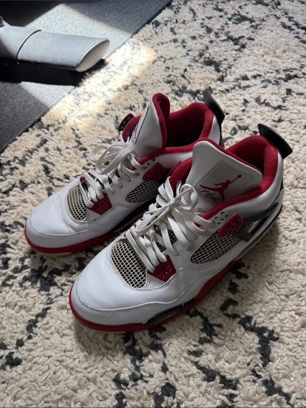 Jordan IV mars retro size 14